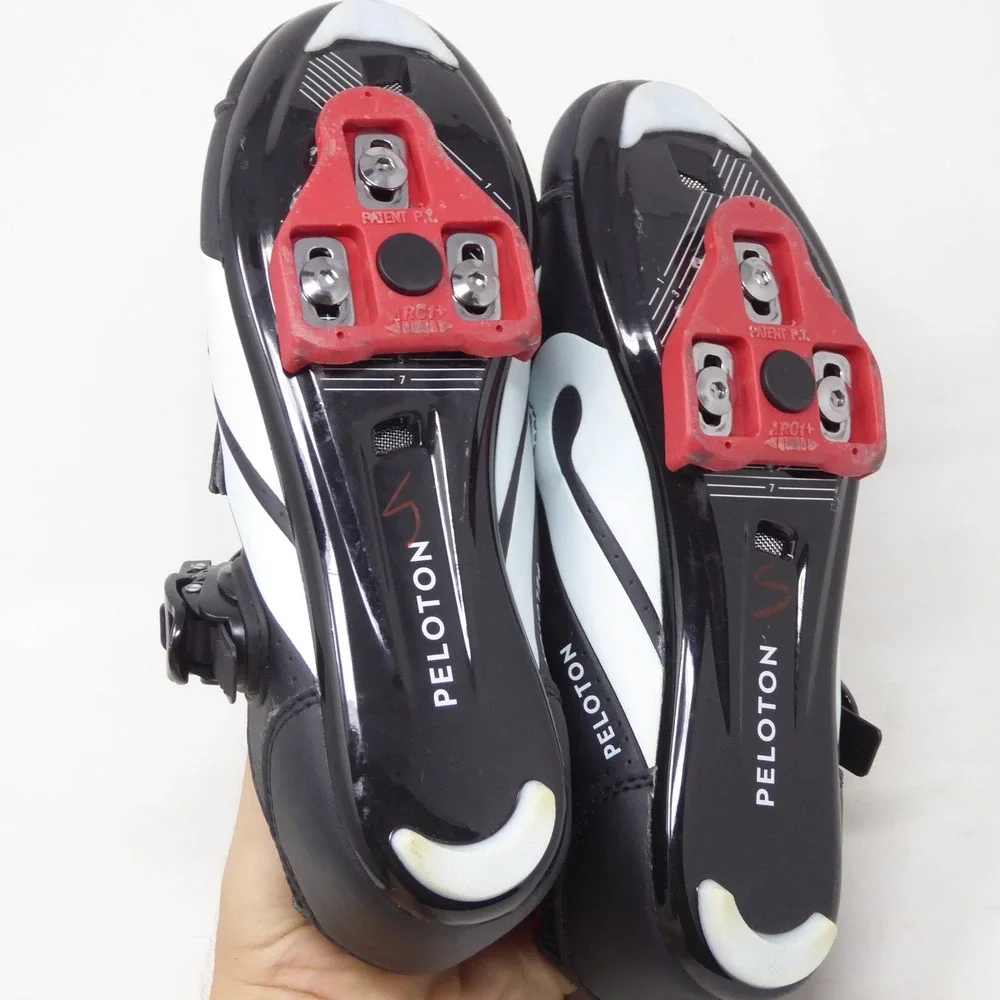 Peleton Womens Cycling Indoor Bike Shoes Black Red W/ Clips Size 37 / 6